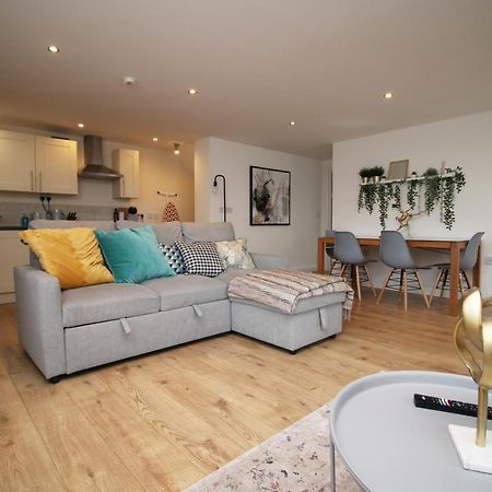 Flat 1 Batheaston By Mia Living Stylish 1 Bedroom Property With Free Parking Buitenkant foto