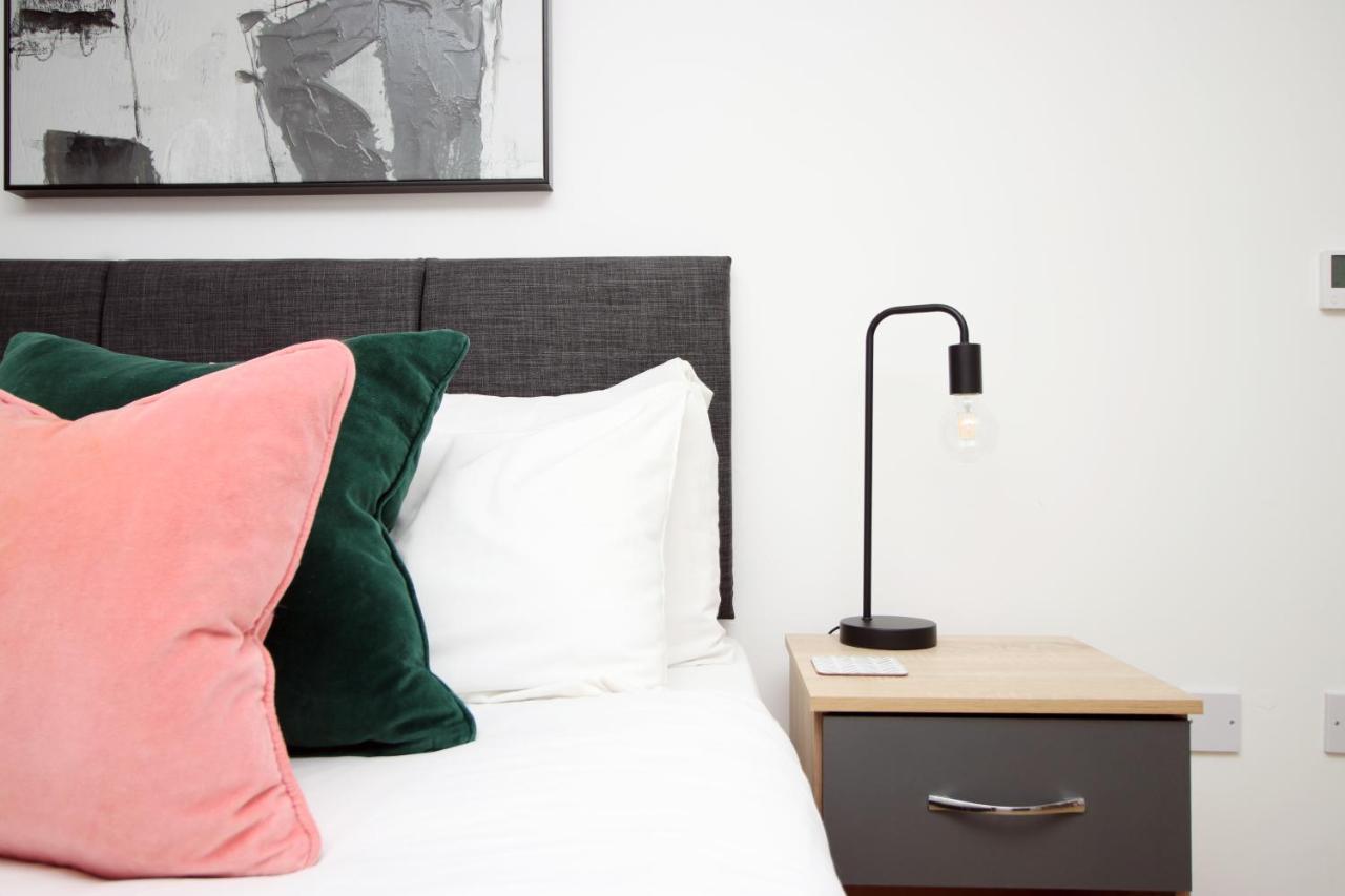 Flat 1 Batheaston By Mia Living Stylish 1 Bedroom Property With Free Parking Buitenkant foto