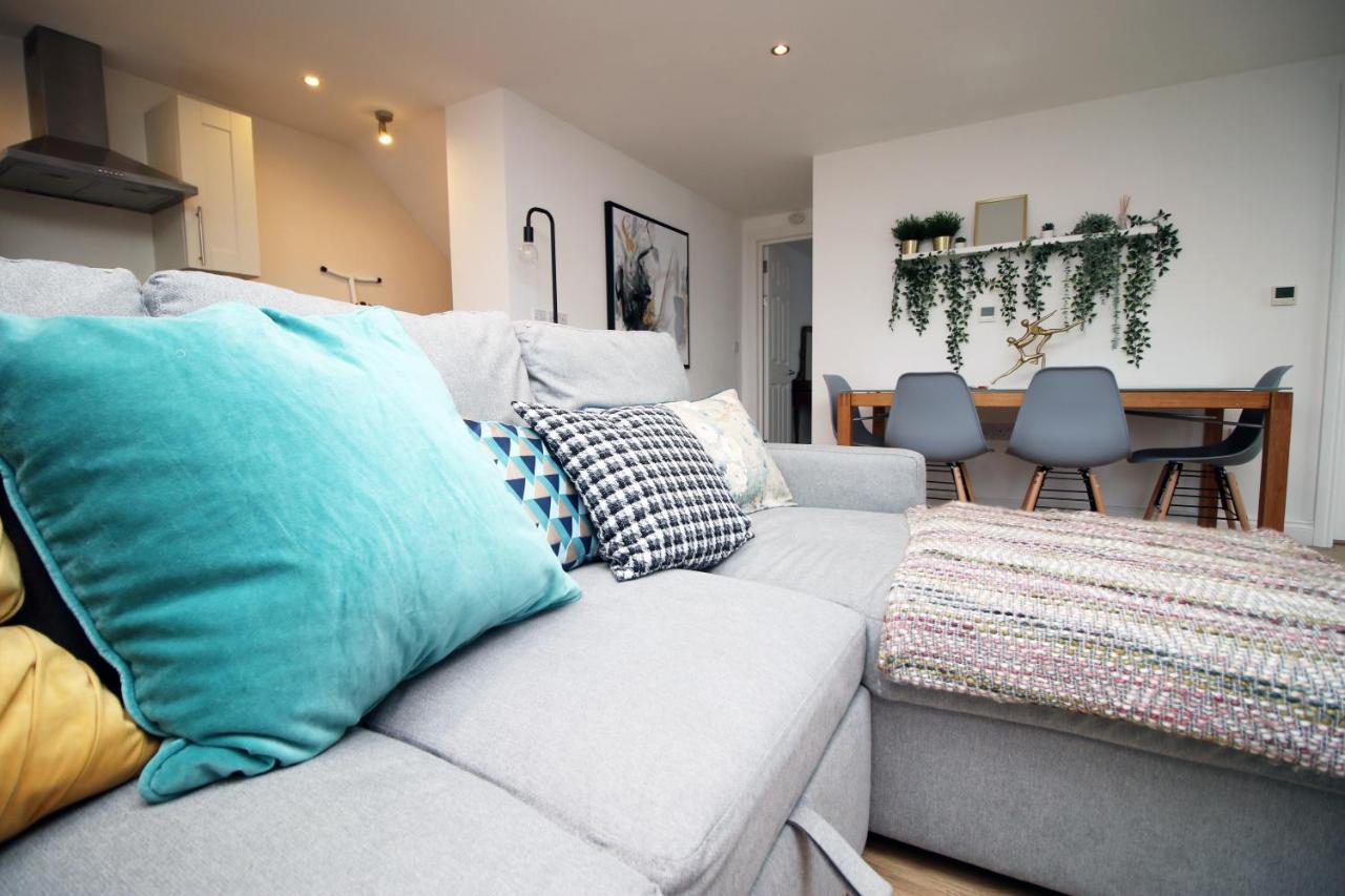 Flat 1 Batheaston By Mia Living Stylish 1 Bedroom Property With Free Parking Buitenkant foto